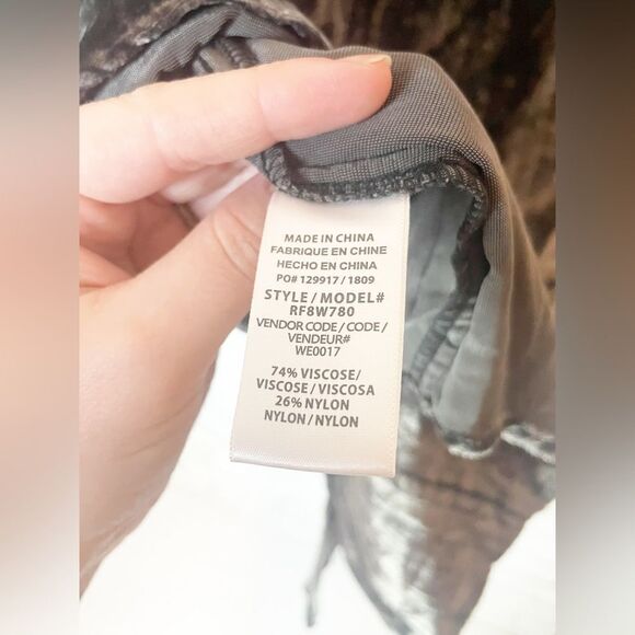 Henri Bendel Gray Crewneck Sweatshirt - Picture 5 of 5